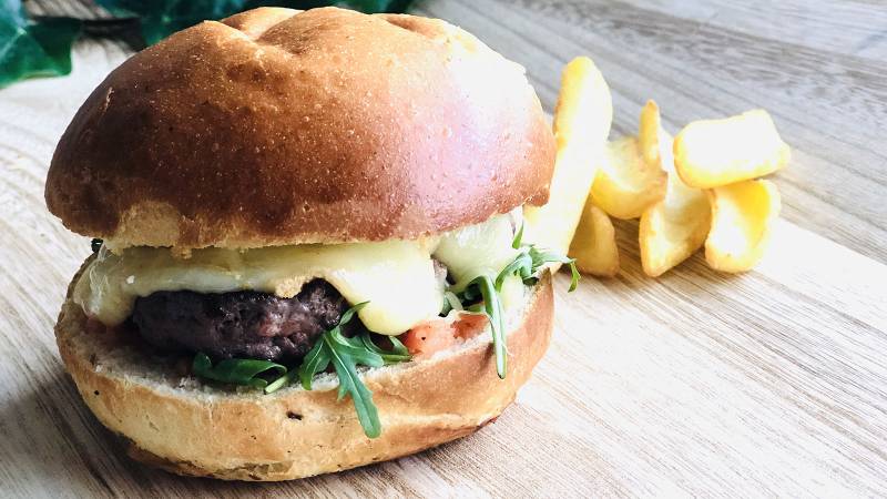 Snack & Bar Mobile à l'Année à Montauroux | Les Comptoirs Français